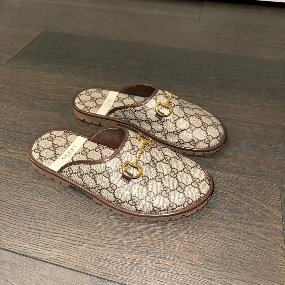 Gucci GG beige canvas mules